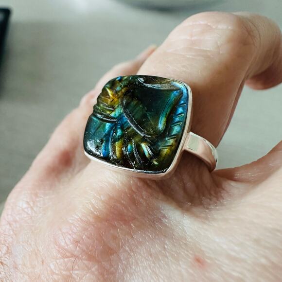Natural Carving Labradorite Madagascar Sterling Silver Ring Size 9 - Picture 5 of 9